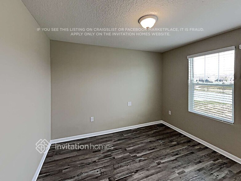 Building Photo - 2136 Pebble Point Dr