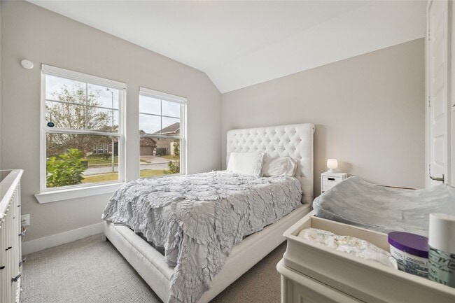 Building Photo - 2707 Oakheath Crst Ct