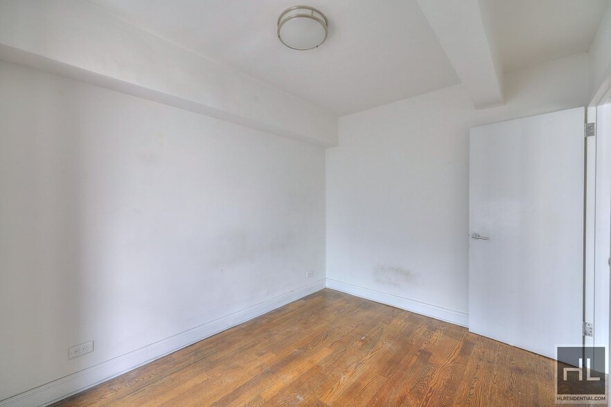Building Photo - EAST 57 STREET