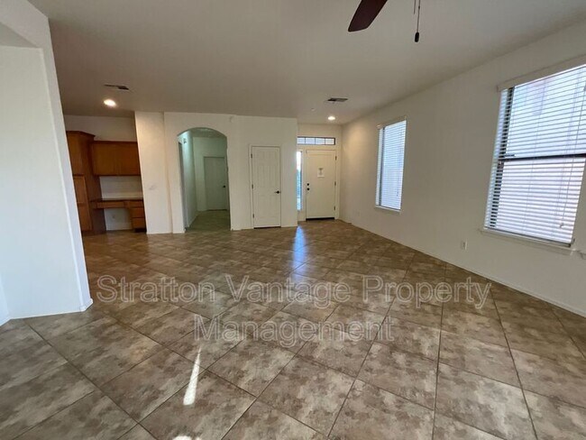 Building Photo - 18471 Verdin Rd