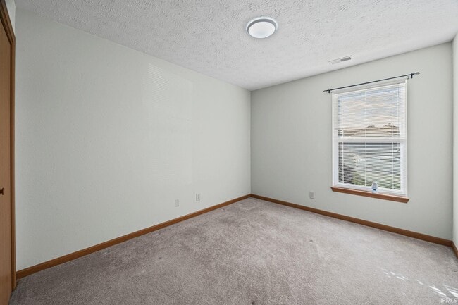 Building Photo - 116 N Furlong Dr