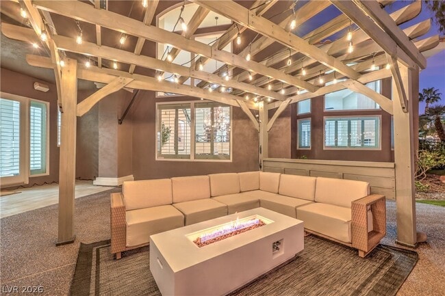 Building Photo - 7520 Captains Harbor Dr