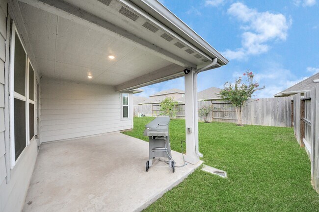 Building Photo - 518 Ellwood Terrace Ln