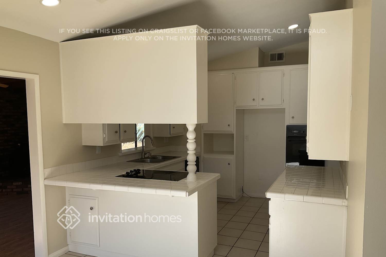 Building Photo - 1135 Erica St