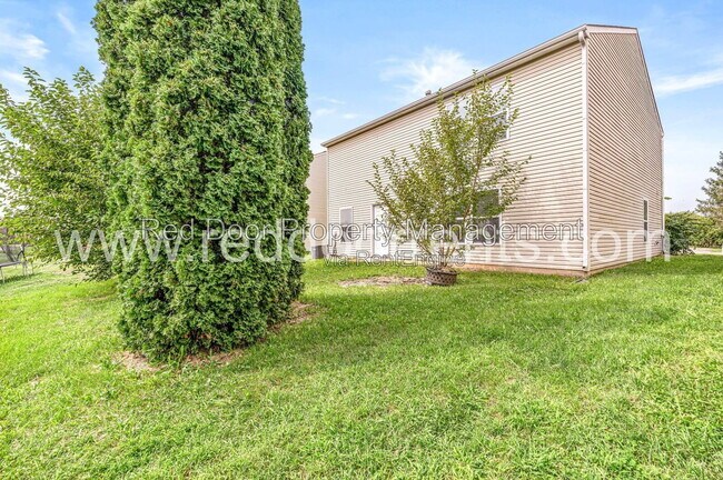 Building Photo - 6533 Newstead Dr