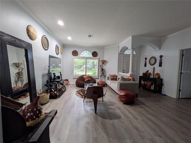 Building Photo - 16120 Muirfield Dr