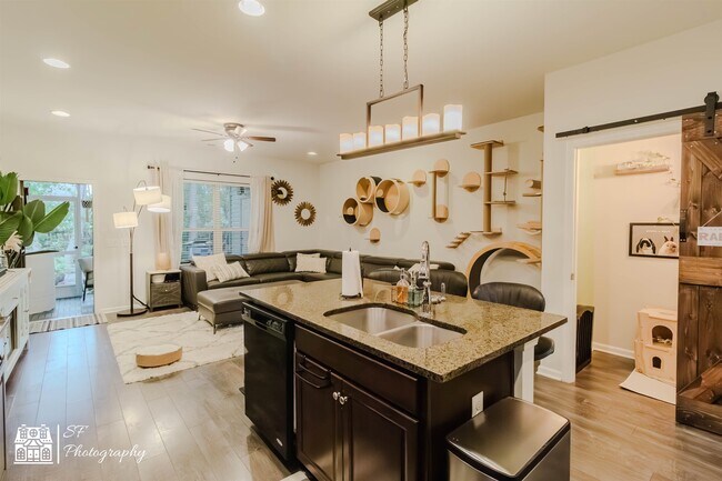 Building Photo - 177 Olde Towne Way