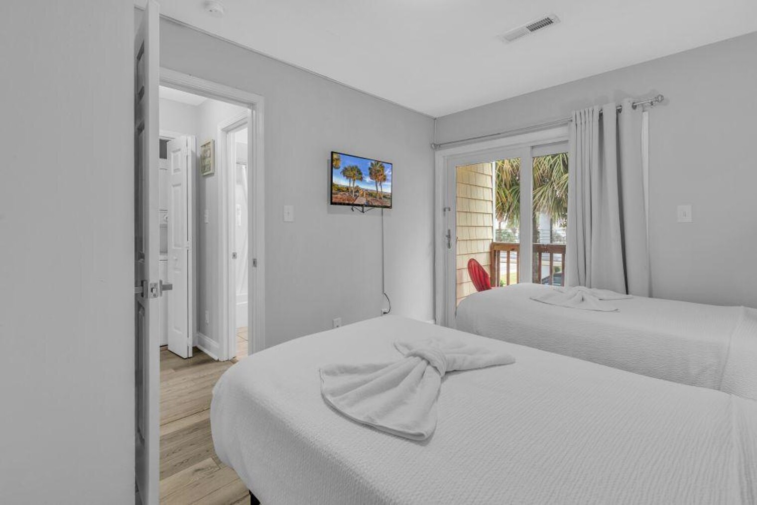Building Photo - 4314 S Ocean Blvd