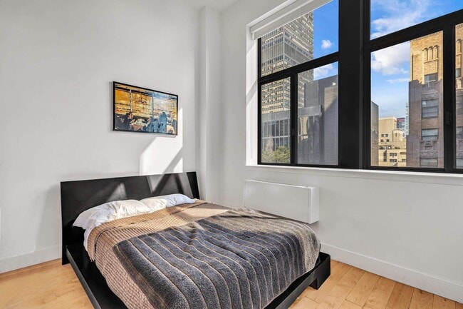 Building Photo - 310 E 46th St