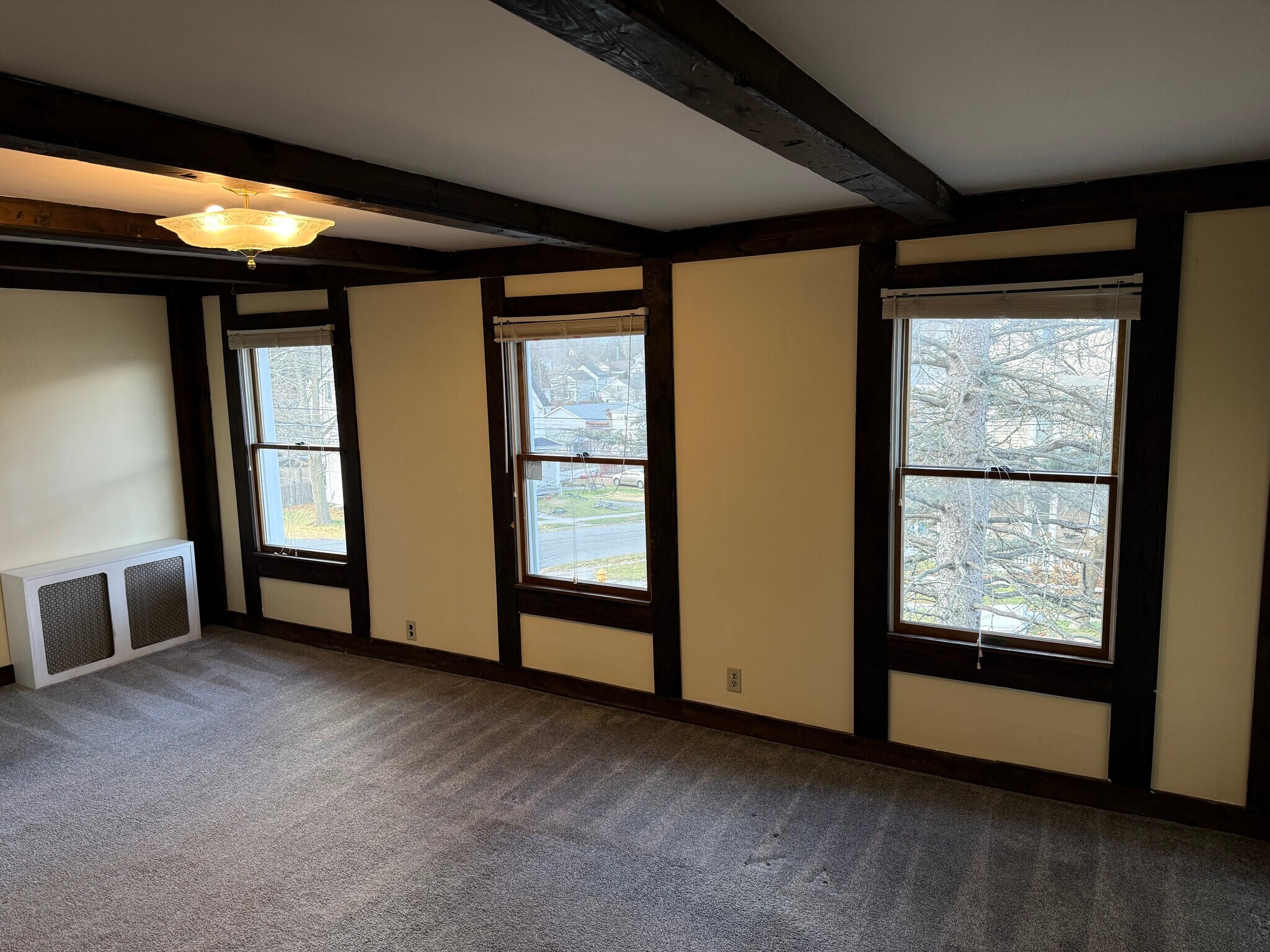 Building Photo - 29 Sussex St