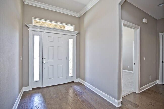 Building Photo - ***1900 W. Broadway Place***