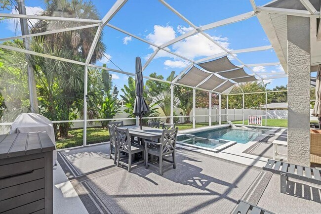 Building Photo - 279 Avalon Rd