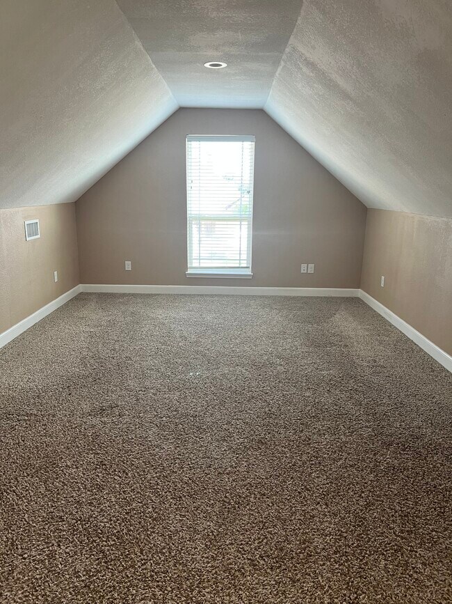 Building Photo - 3817 Enchanted Rock Rd