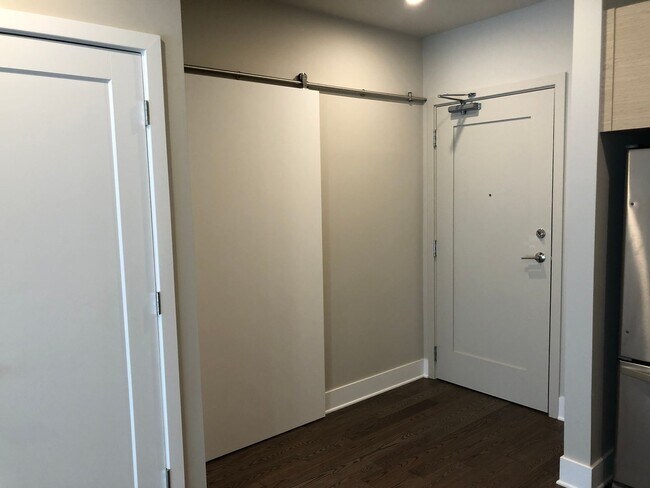 Building Photo - When Style and Location Matter!