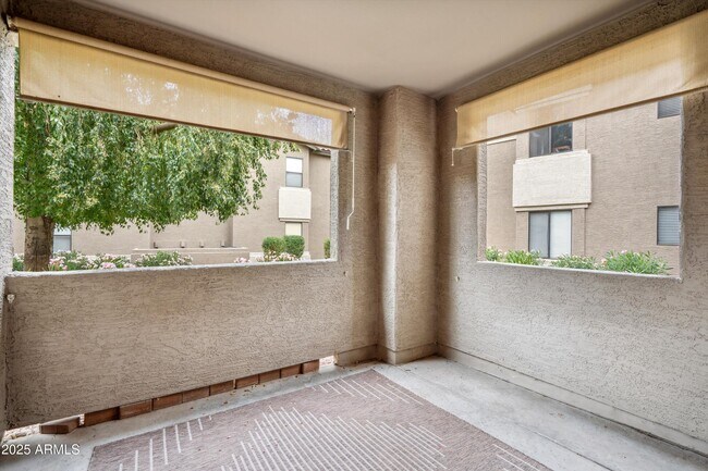 Building Photo - 9600 N 96th St