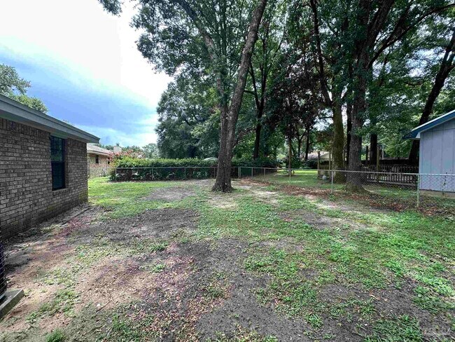 Building Photo - 10150 Candlestick Ln