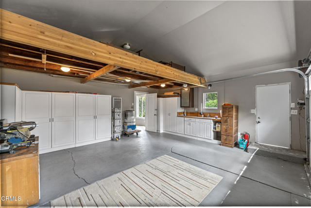 Building Photo - 689 Arden Rd