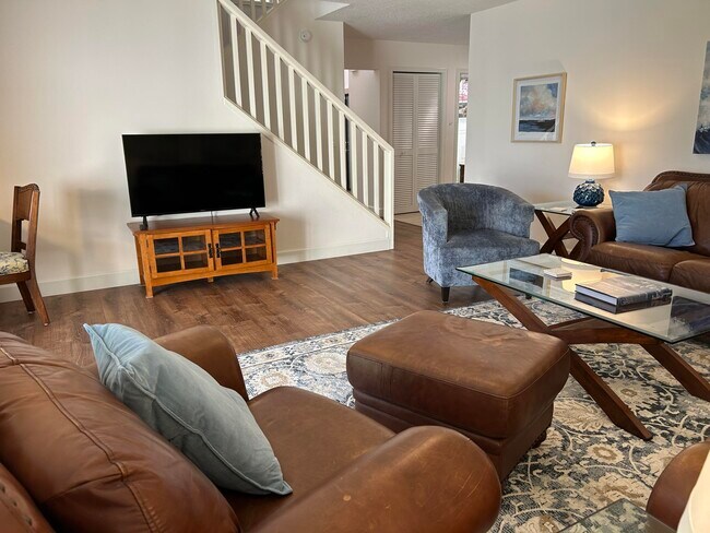 Building Photo - 13383 Bedford Mews Ct