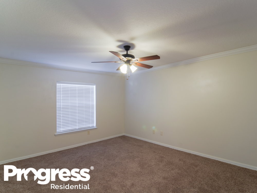 Building Photo - 168 Johns Glen Dr