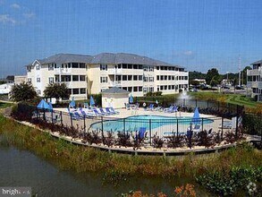 Building Photo - 2BR 2BA Rehoboth Beach Condo in The Palms!