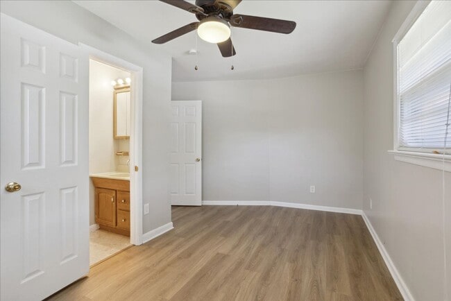 Building Photo - Big Bethel Heights - Hampton