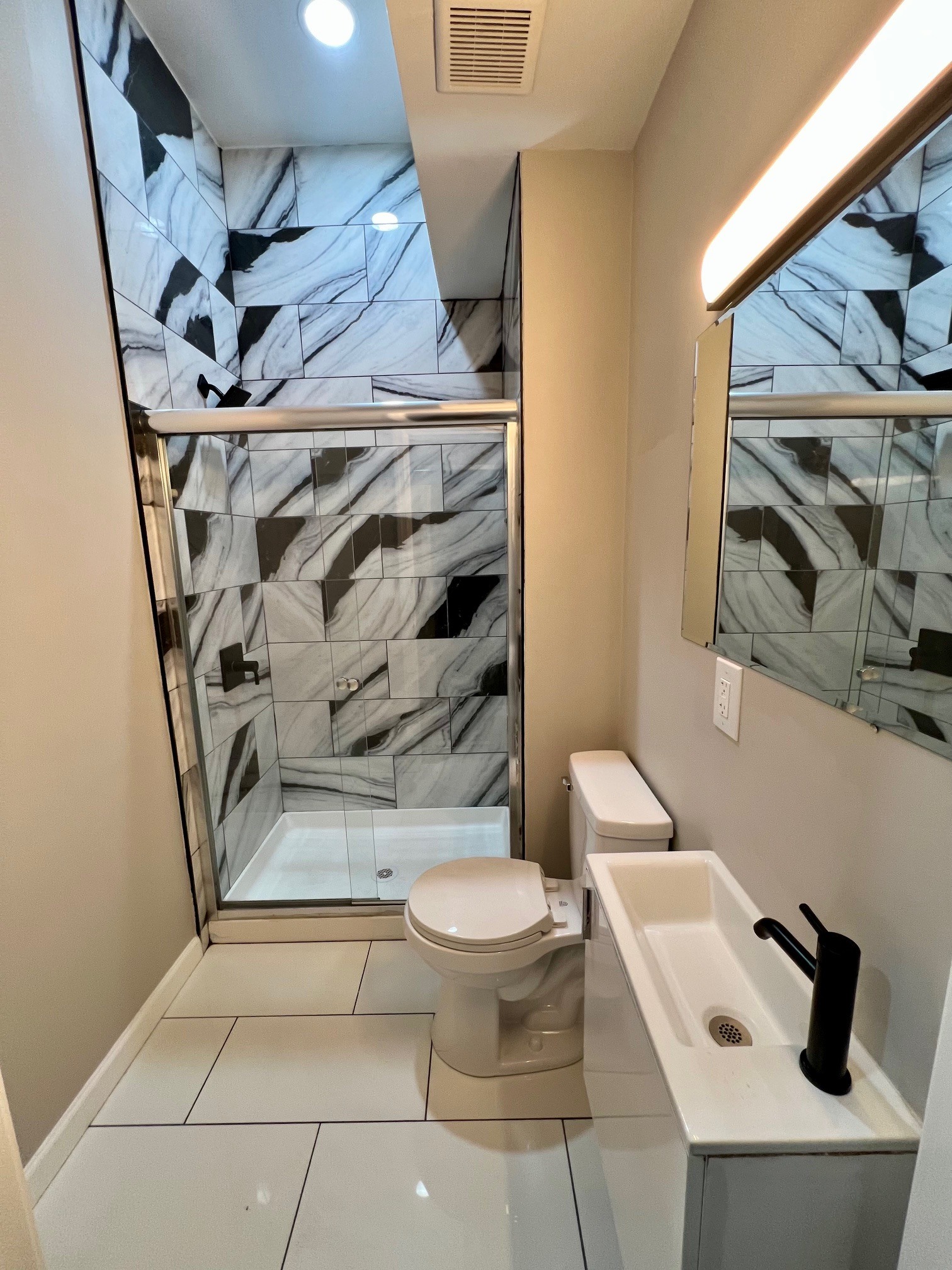 Bathroom View - 3904 Aspen St