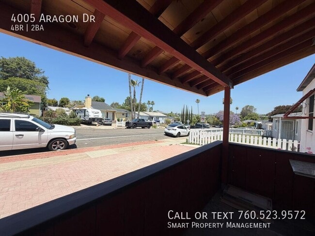 Building Photo - 4005 Aragon Dr