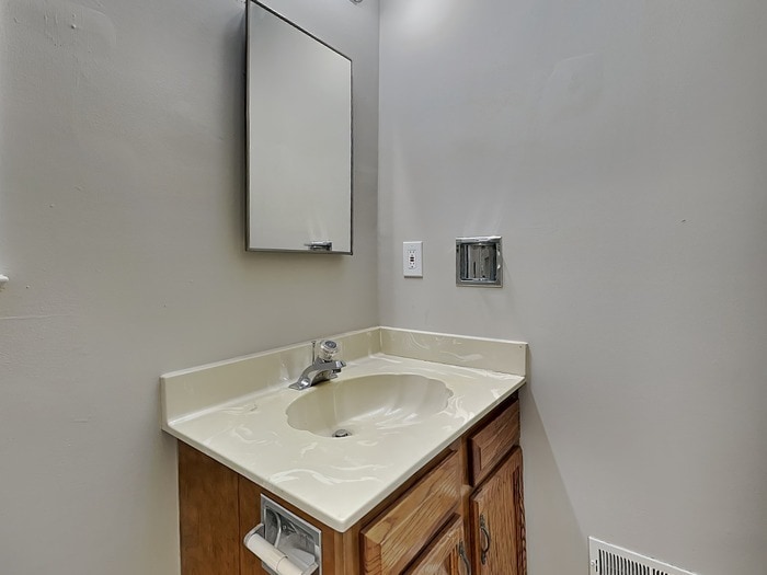 Building Photo - 5519 Carlingford Ct