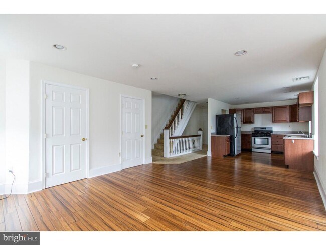 Building Photo - 4415 Manayunk Ave