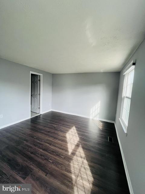 Building Photo - 11 Cavan Green