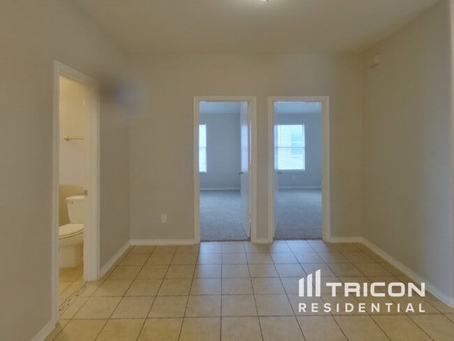 Building Photo - 12801 Carpenter Ln