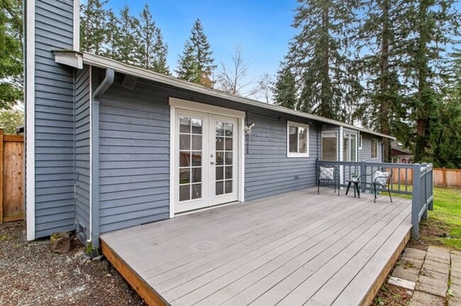 Building Photo - Beautiful Renovated Home in Excellent School District, Sammamish!