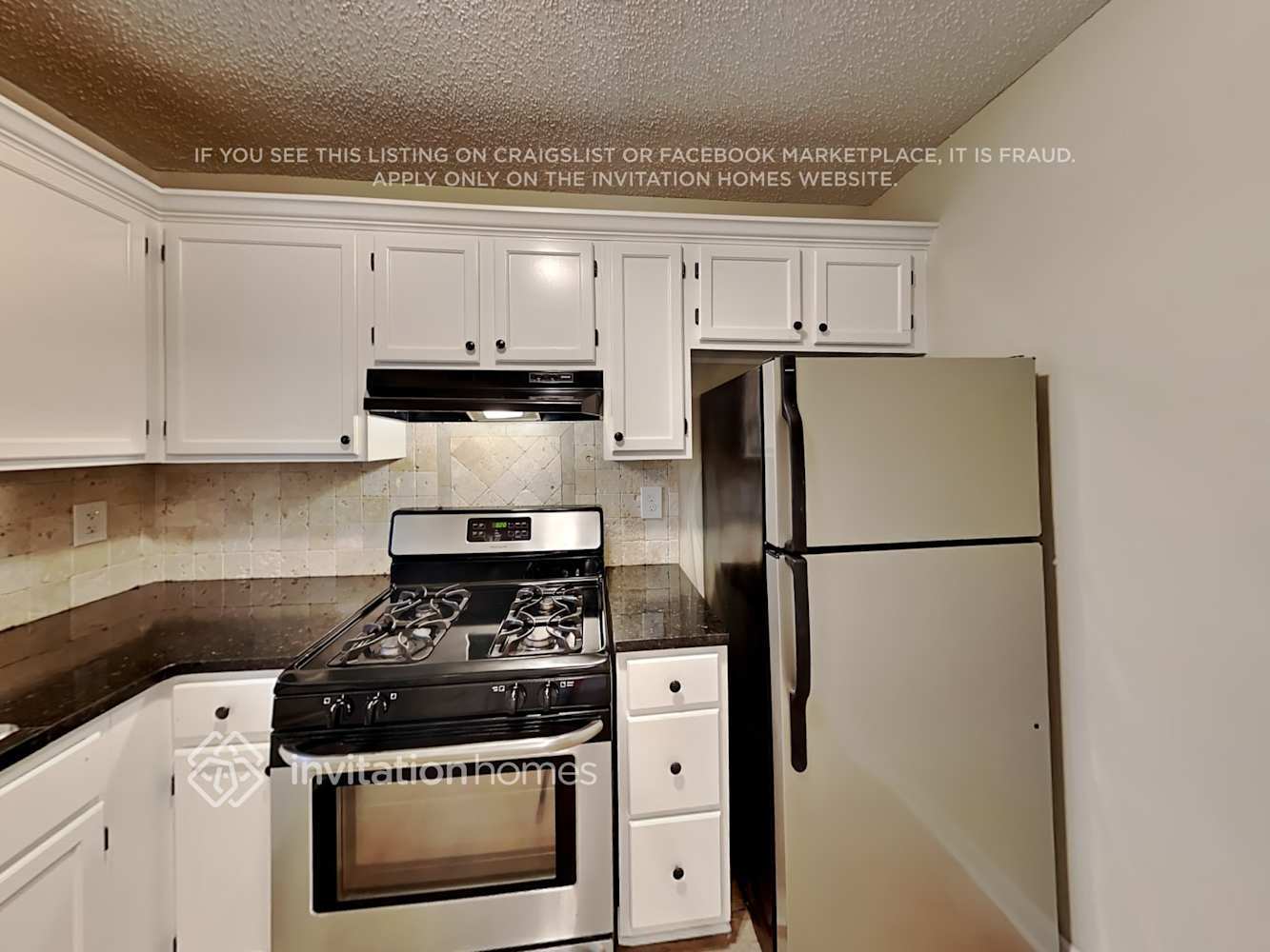 Building Photo - 113 Cedar Creek Dr