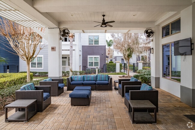 Resort-style Pool - Talcott at Windermere