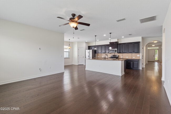 Building Photo - 307 Johnson Bayou Dr