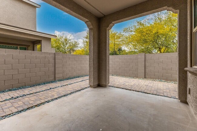 Building Photo - 2532 N 149th Ave