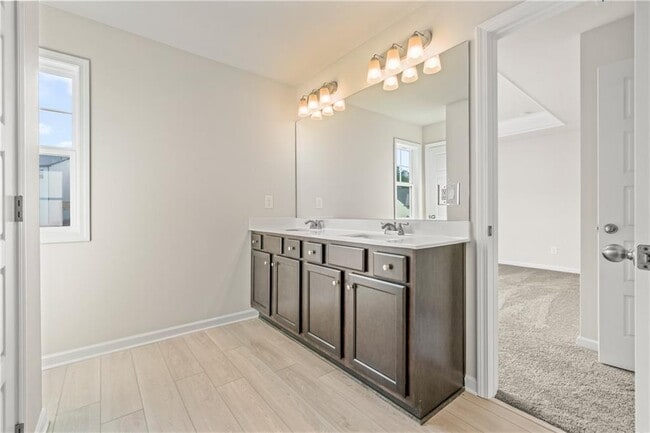 Building Photo - 32 Station Overlook Wy