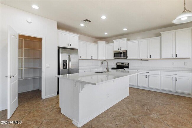 Building Photo - 27744 N 90th Ln