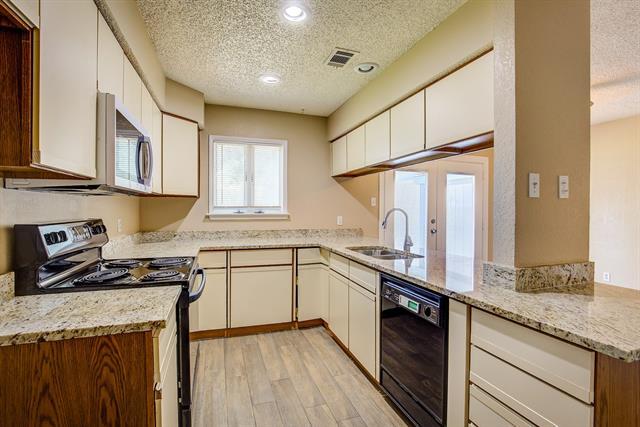 Building Photo - 4309 Oldfield Dr