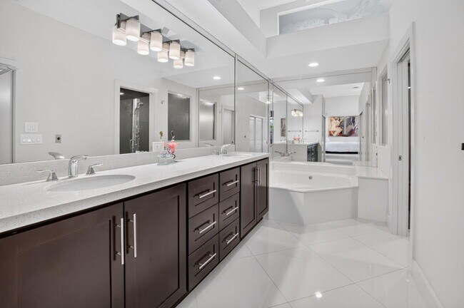 Building Photo - 2482 NW 63rd St