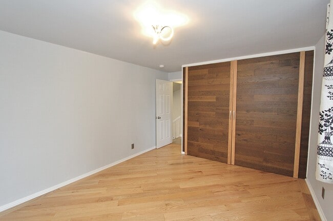 Building Photo - 11887 W Alfred St