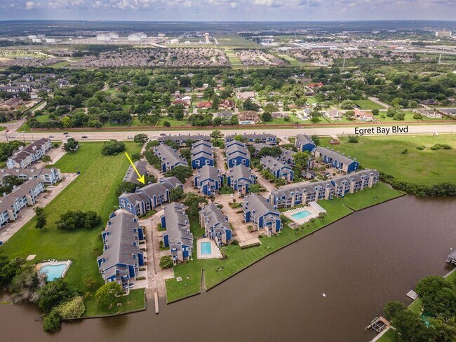 Building Photo - 18515 Egret Bay Blvd