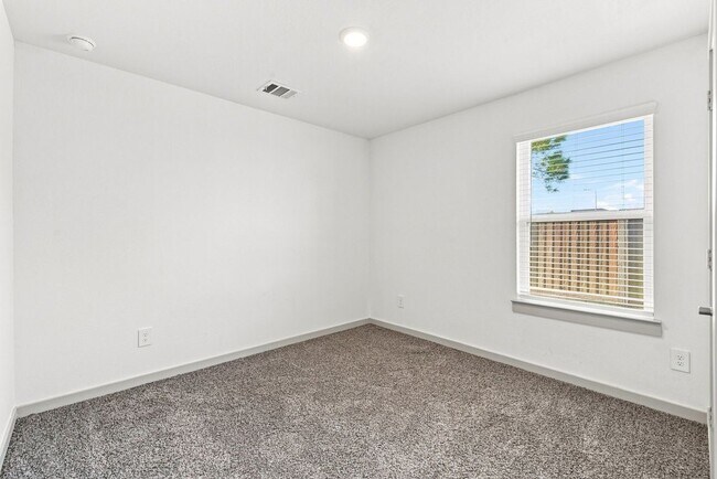 Building Photo - 6906 Aspen Highlands Ct