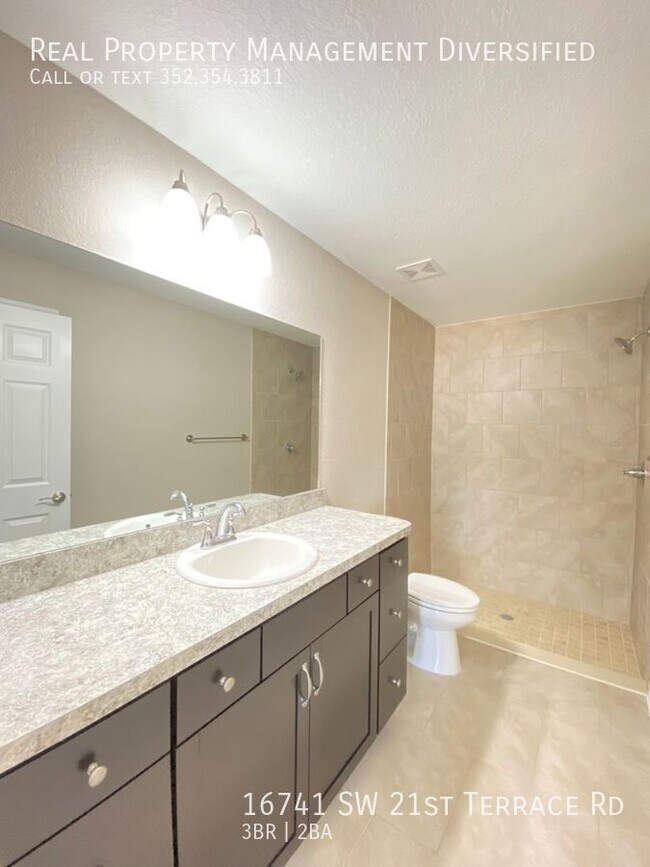 Building Photo - 16741 SW 21st Terrace Rd