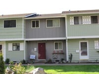 Building Photo - Beautiful 2 Bedrrom, 1.5 Bathroom Condo