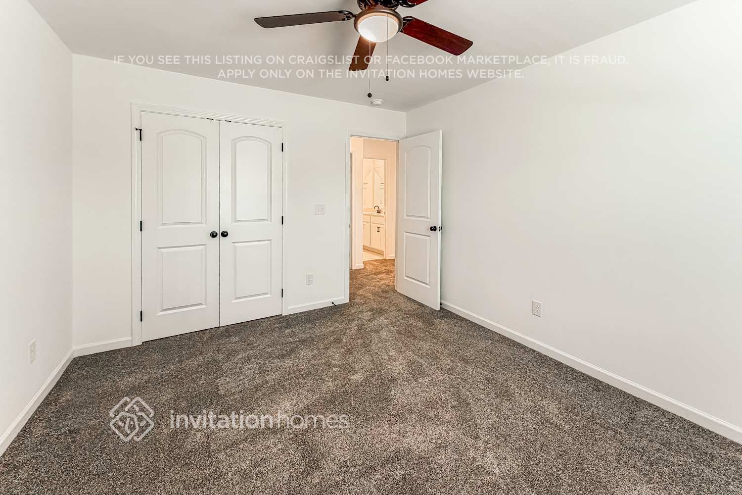 Building Photo - 241 W Millbrook Dr