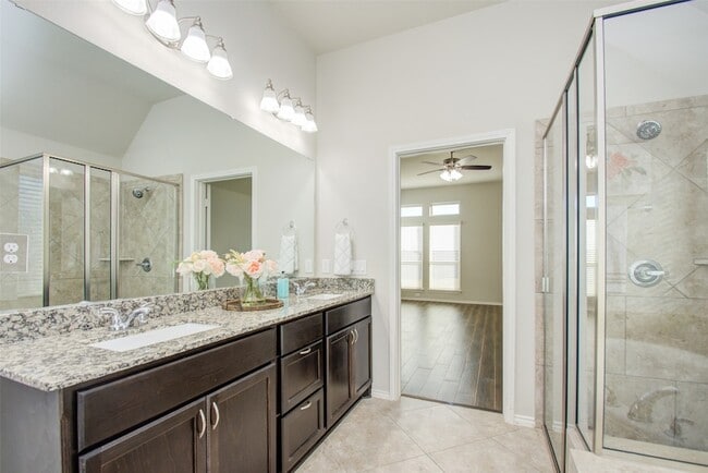 Building Photo - 13520 Mason Canyon Ln