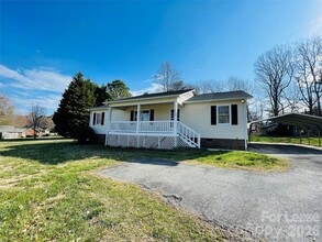 Building Photo - 2499 Brookwood Rd