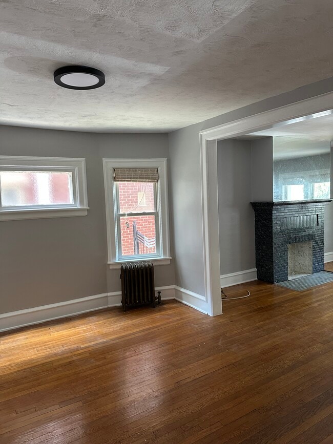 Building Photo - 783 Potomac Ave