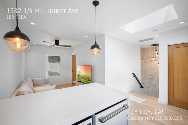 Building Photo - 1932 1/4 Hillhurst Ave-